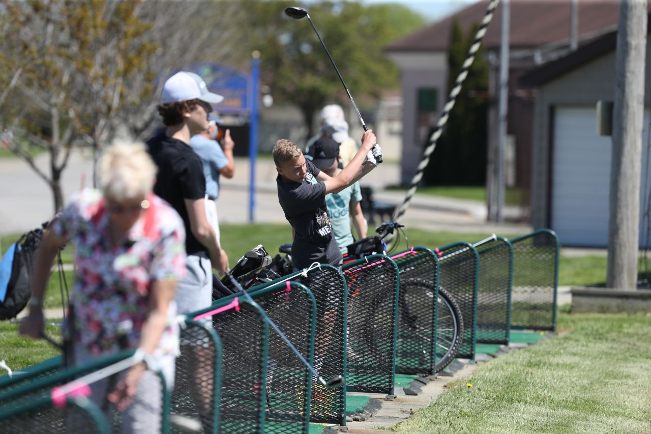 golf range watch