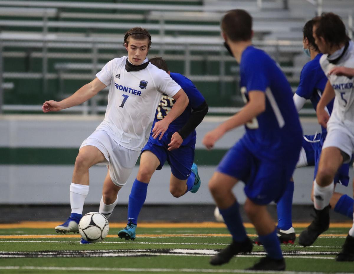 Frontier West Seneca West boys soccer Jonathan Czajka