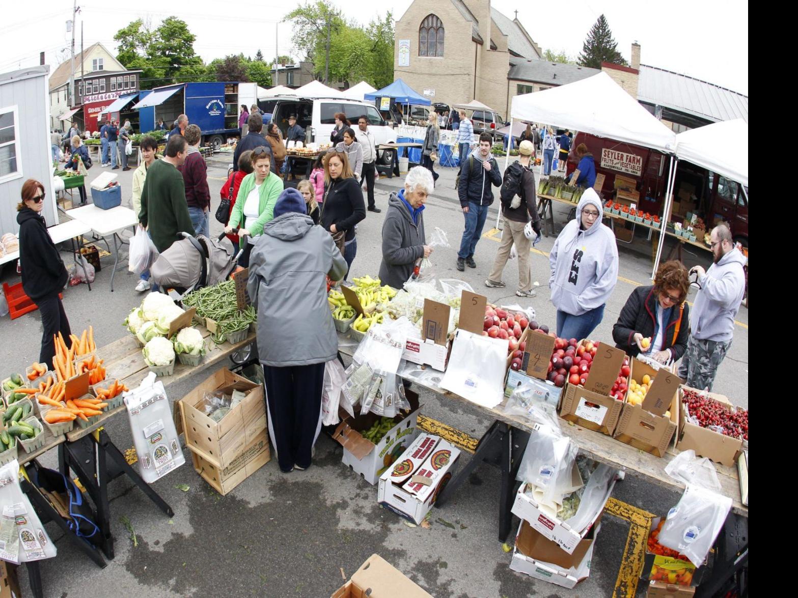Dogs May Be Banned From North Tonawanda Farmers Market Local News Buffalonews Com
