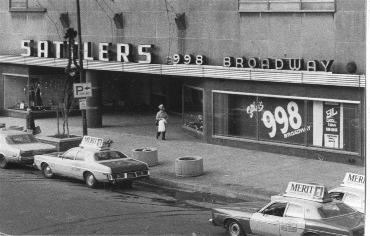 Grocery stores of Buffalo's past Multimedia