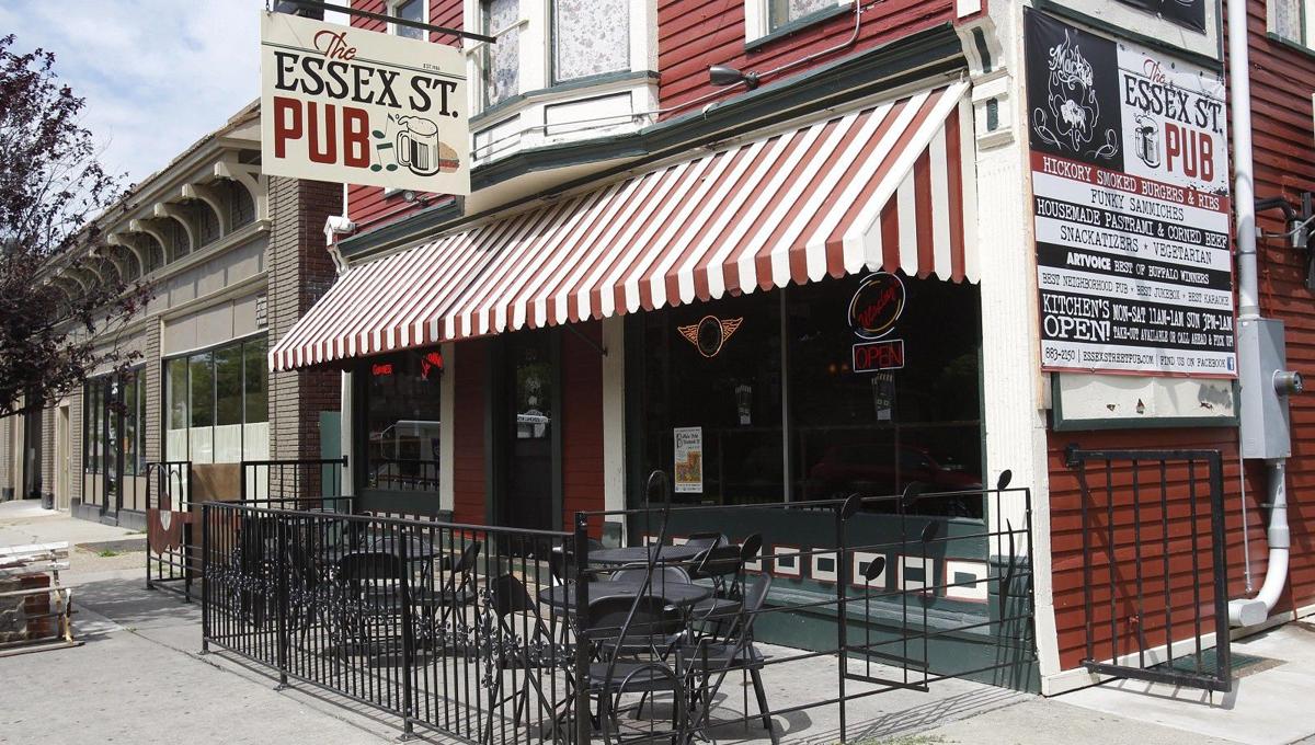 Happy Hour Macky S Essex Street Pub Dining Buffalonews Com