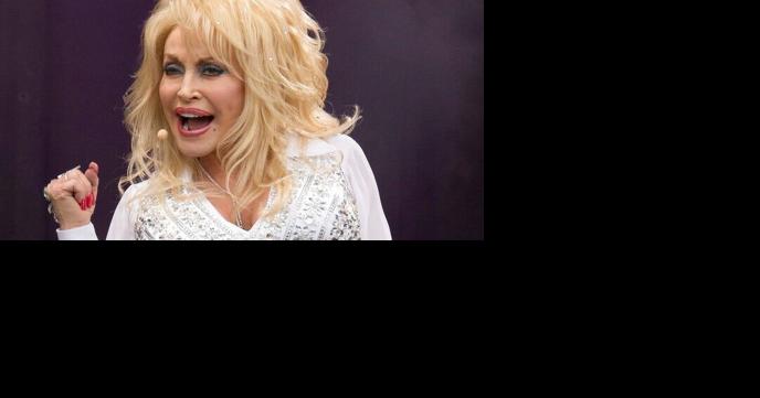 Dolly Parton invested Whitney Houston cover royalties into Black  neighborhood in Nashville