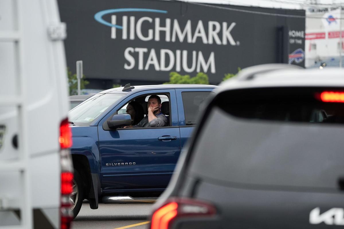 Buffalo Bills recommend fans arrive early at gates due to Highmark Stadium  'staffing challenges'