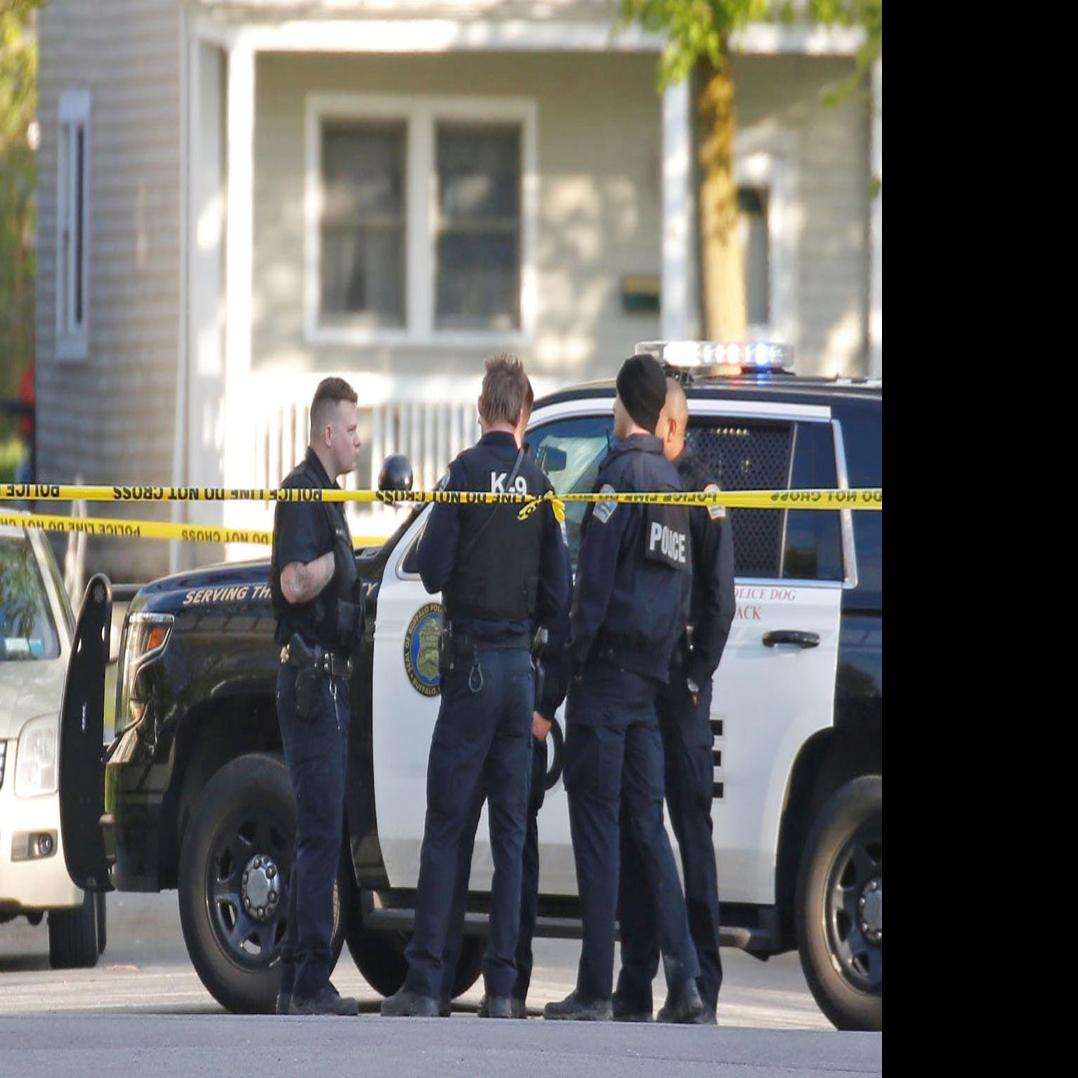 Dead Suspect S Sister No Justification For Buffalo Police Shooting Him Local News Buffalonews Com