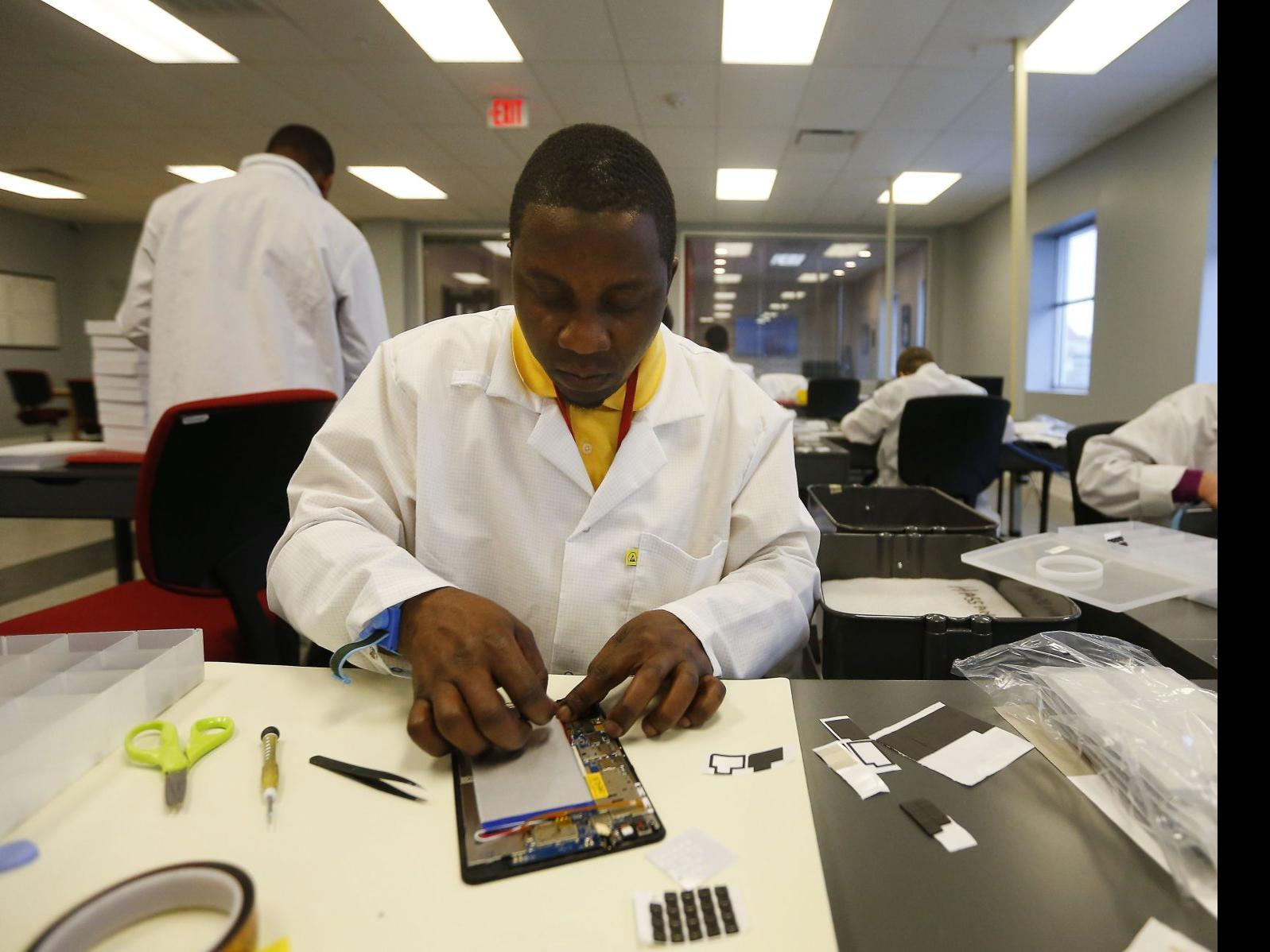 Microsoft Contract Is A Boon For Buffalo Tablet Maker Bak Usa Business Local Buffalonews Com