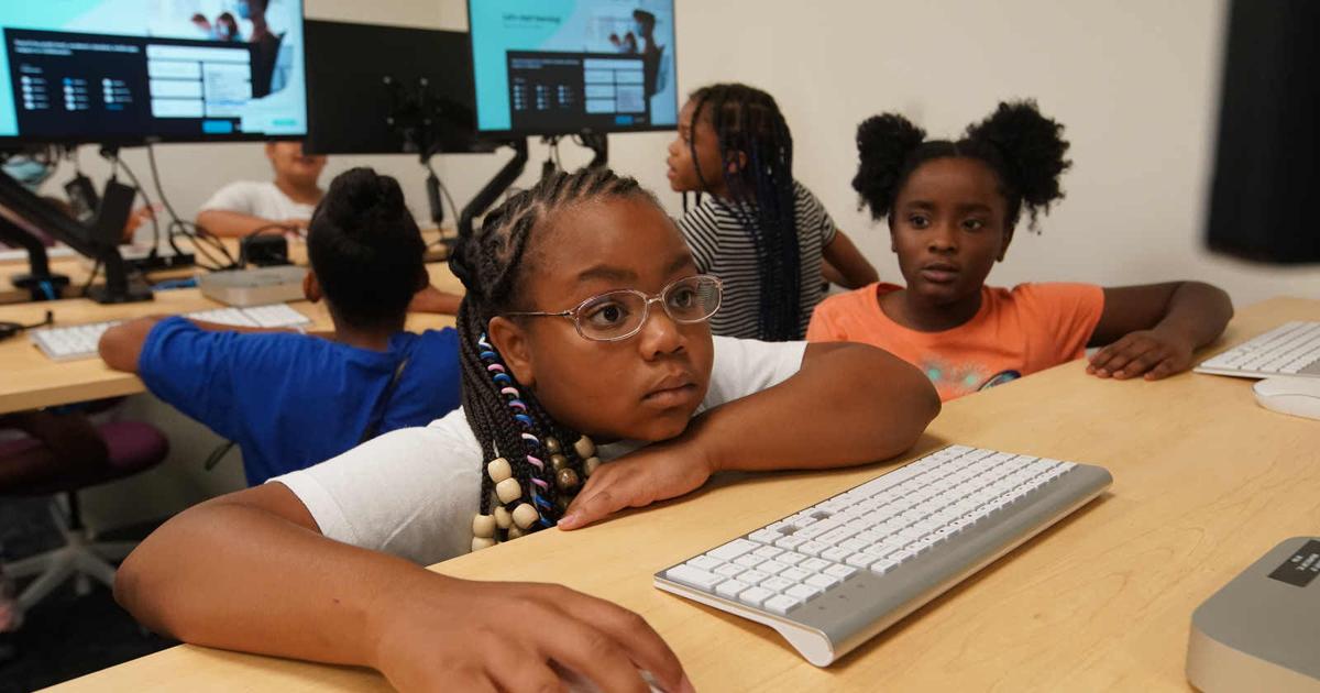 Davis Learning Lab New digital learning lab provides technology for underserved families ...