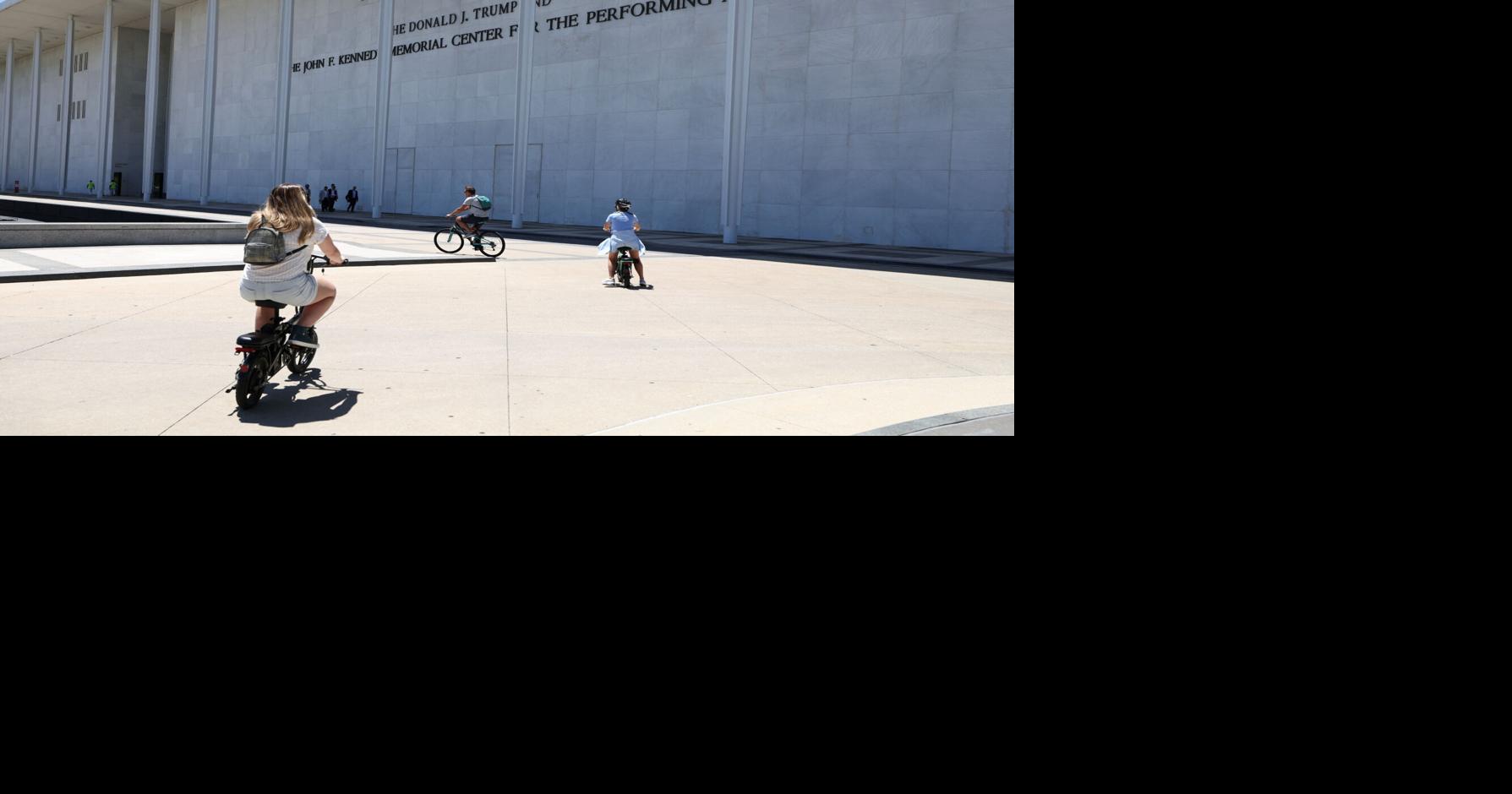 USA-TRUMP/KENNEDY-CENTER
