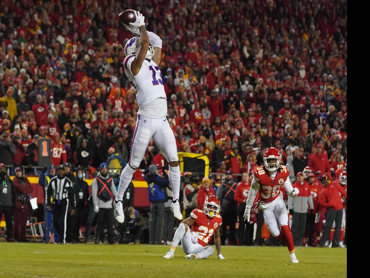 Bills Receiver Gabriel Davis Erupts To Keep Bills In Game Before Gutting Loss Buffalo Bills News Nfl Buffalonews Com