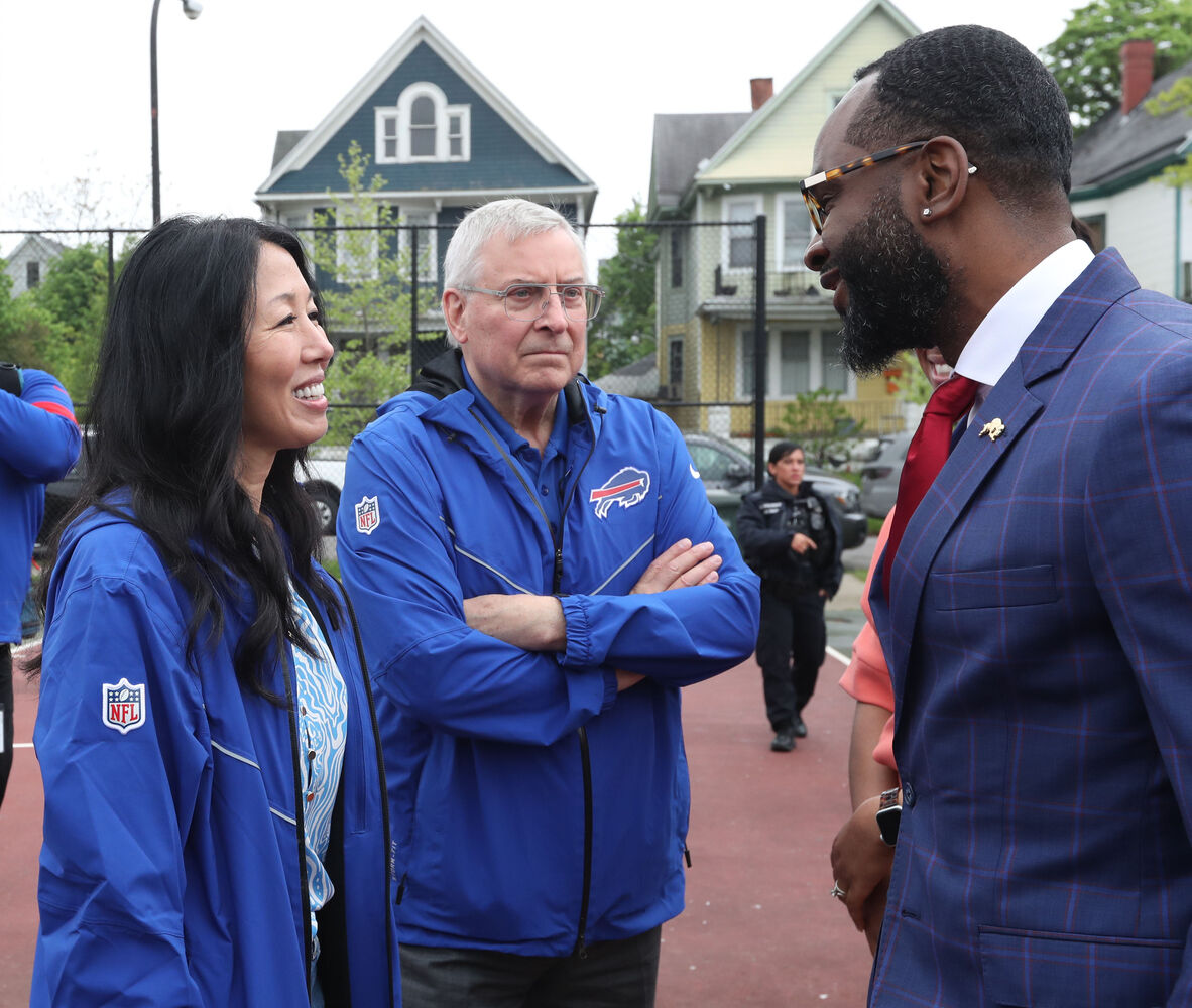 Bills, Sabres co-owner Kim Pegula under treatment for 'unexpected health  issues'