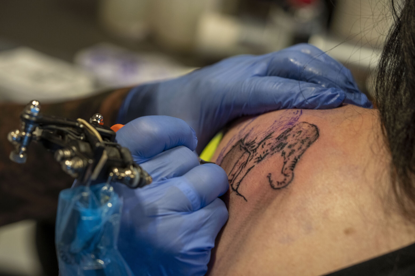 New rules for tattoo artists create confusion ahead of EU pigment ban -  DutchNews.nl