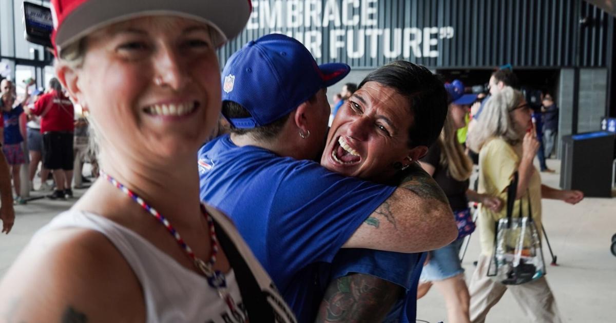 Yells, cheers and 'Go Bills!' as fans enter Highmark Stadium for the first time