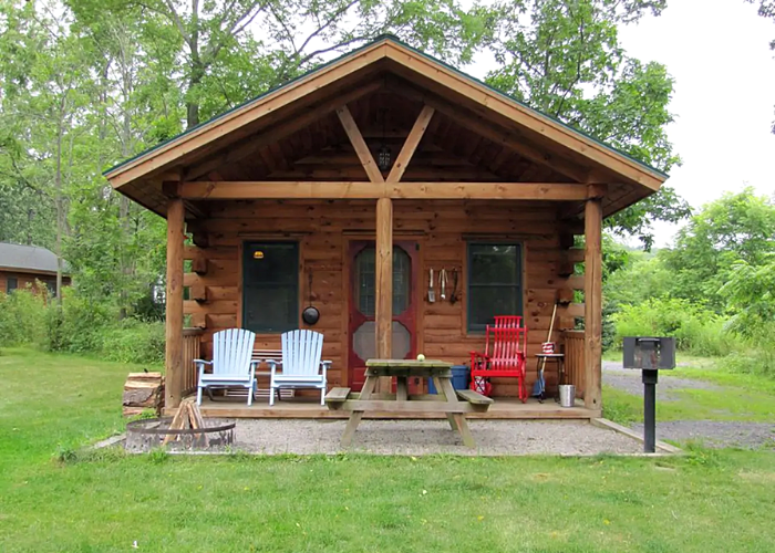 8 Tiny House Airbnb’s and Stays You Can Book Near WNY