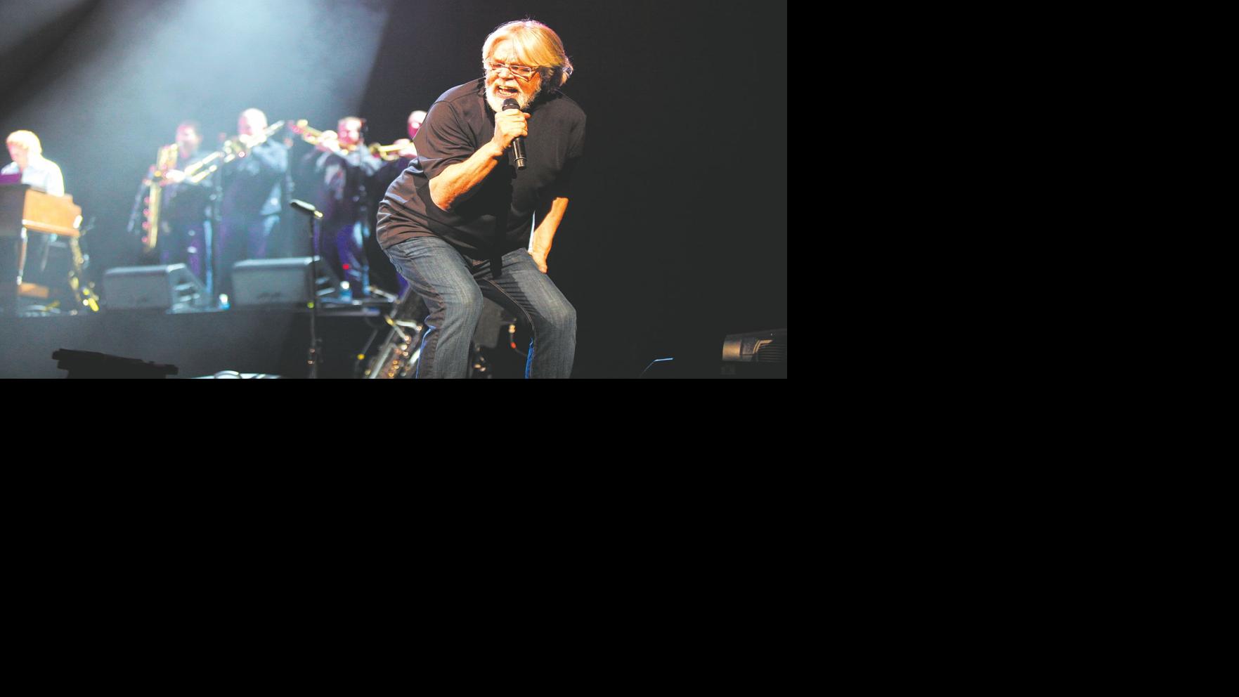Bob Seger Crowd Party Like It S 1975 Entertainment