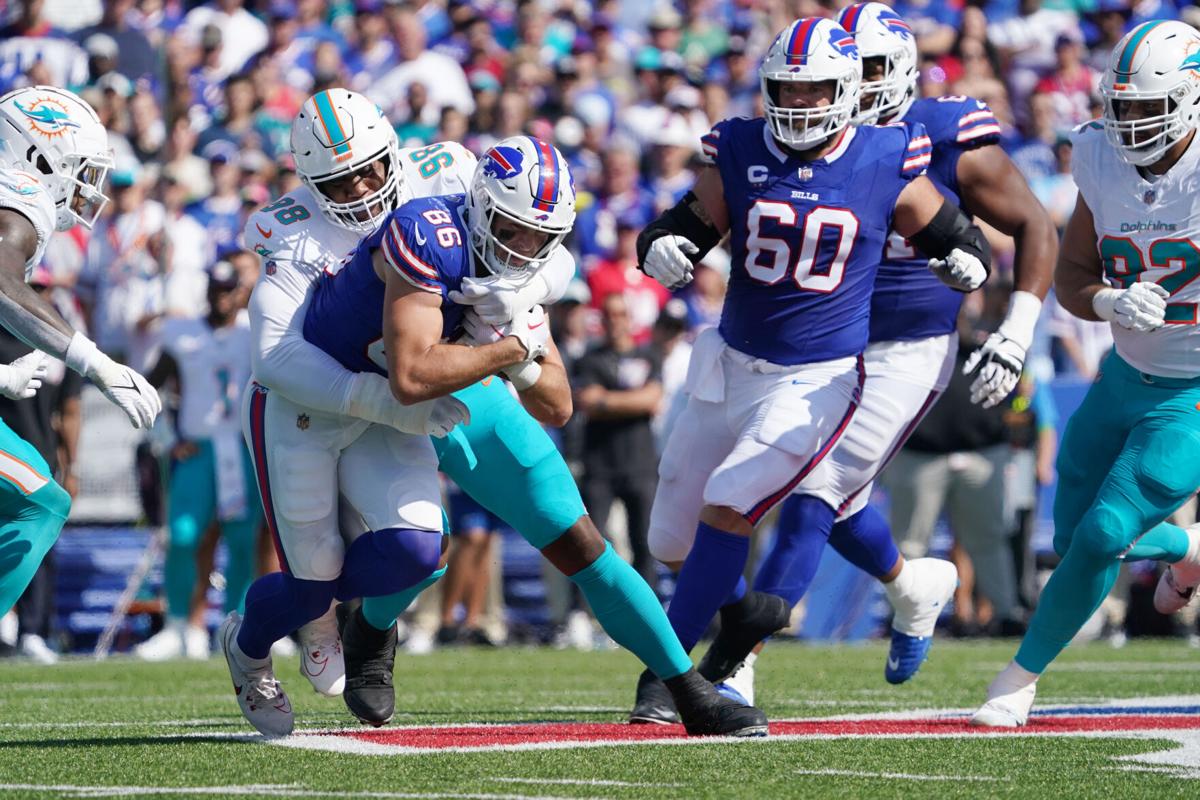 Bills' rout of Dolphins is Ken Dorsey resume builder