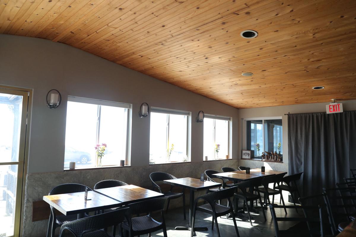 More tables open in summer at Lago 210
