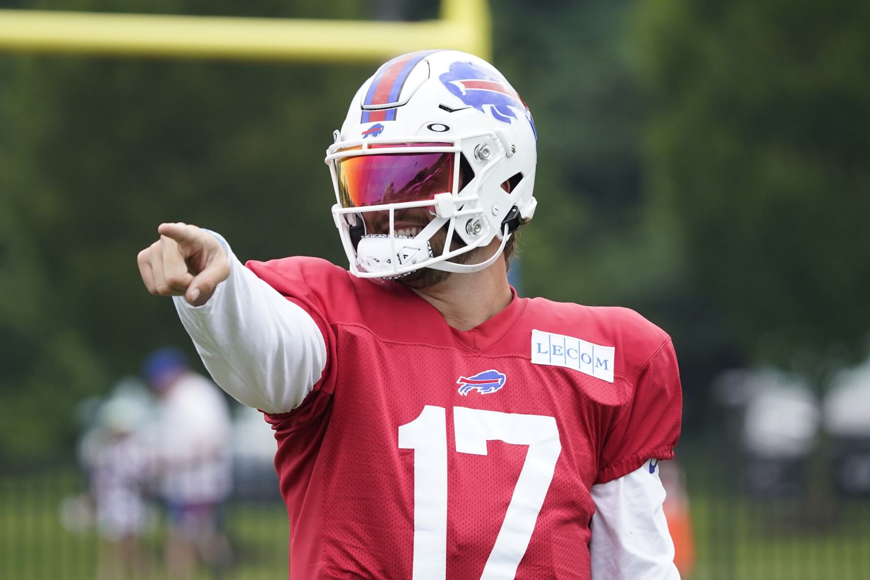 Josh Allen collects FedEx Air, AFC Offensive Player of Week