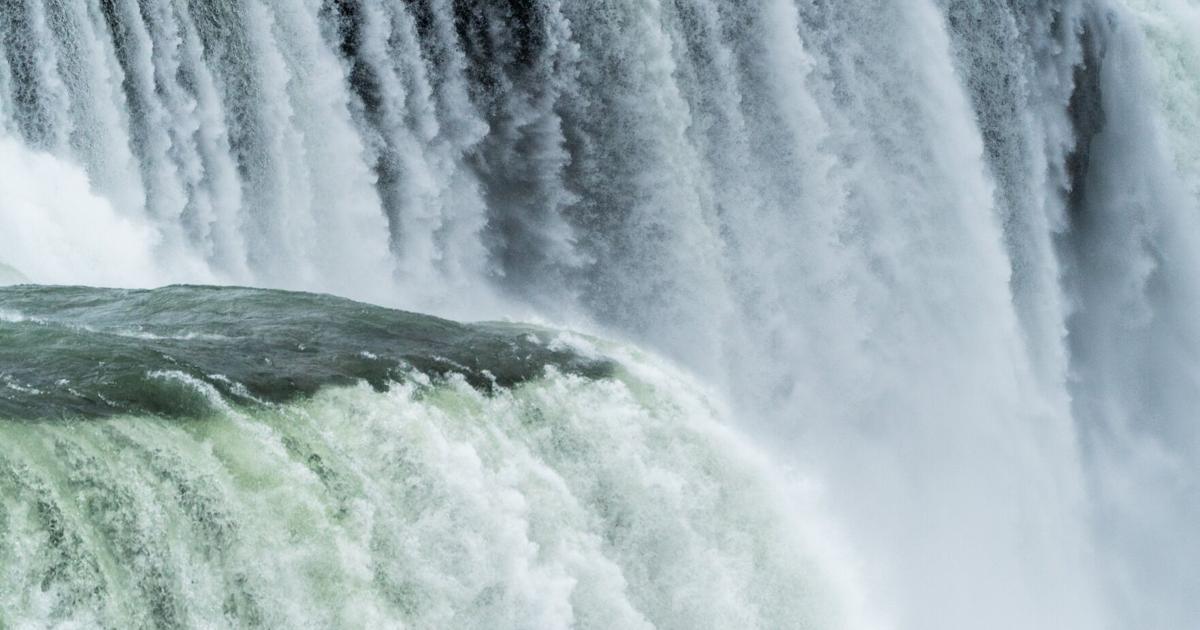 New Niagara Falls attraction takes visitors for a ride above the falls