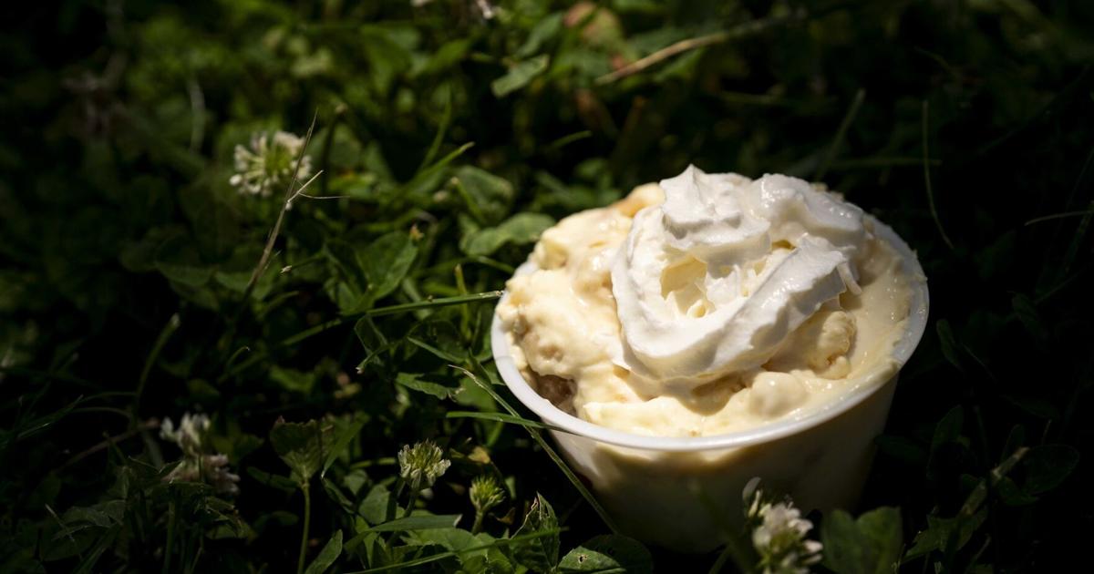 Golden banana pudding from Golden Hour Treats (copy) (copy)