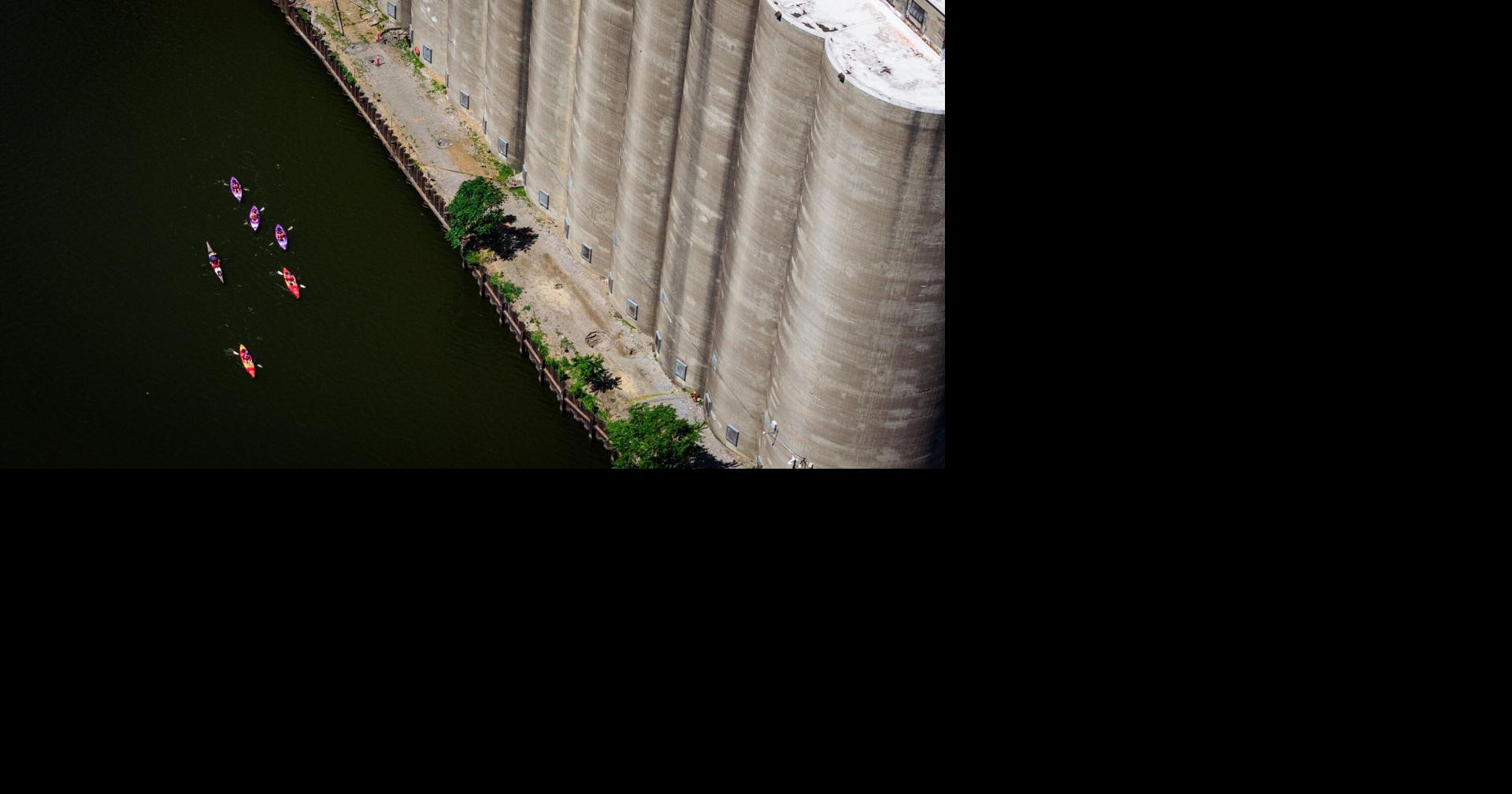 Winding around the Silos