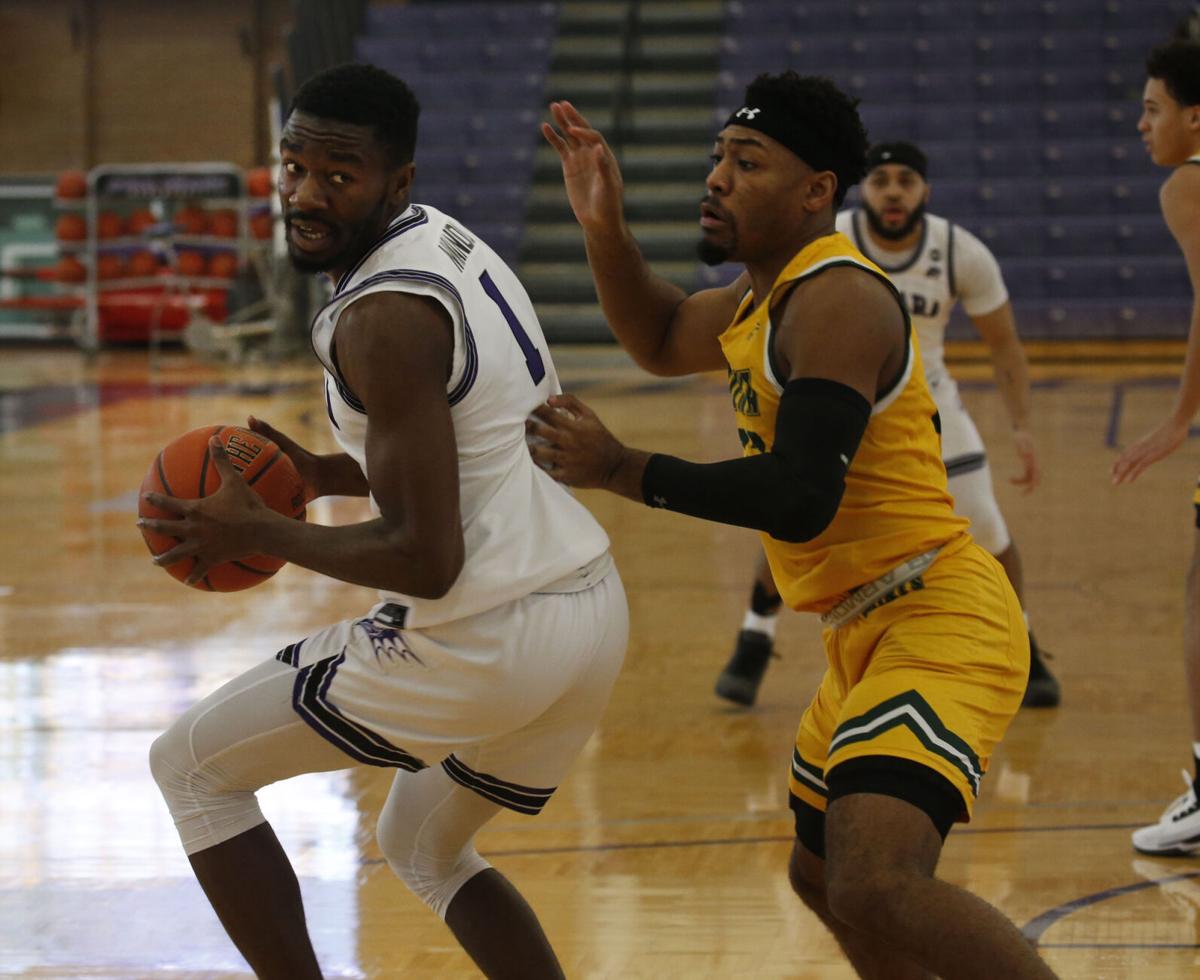 Niagara University men's basketball hosts Siena College