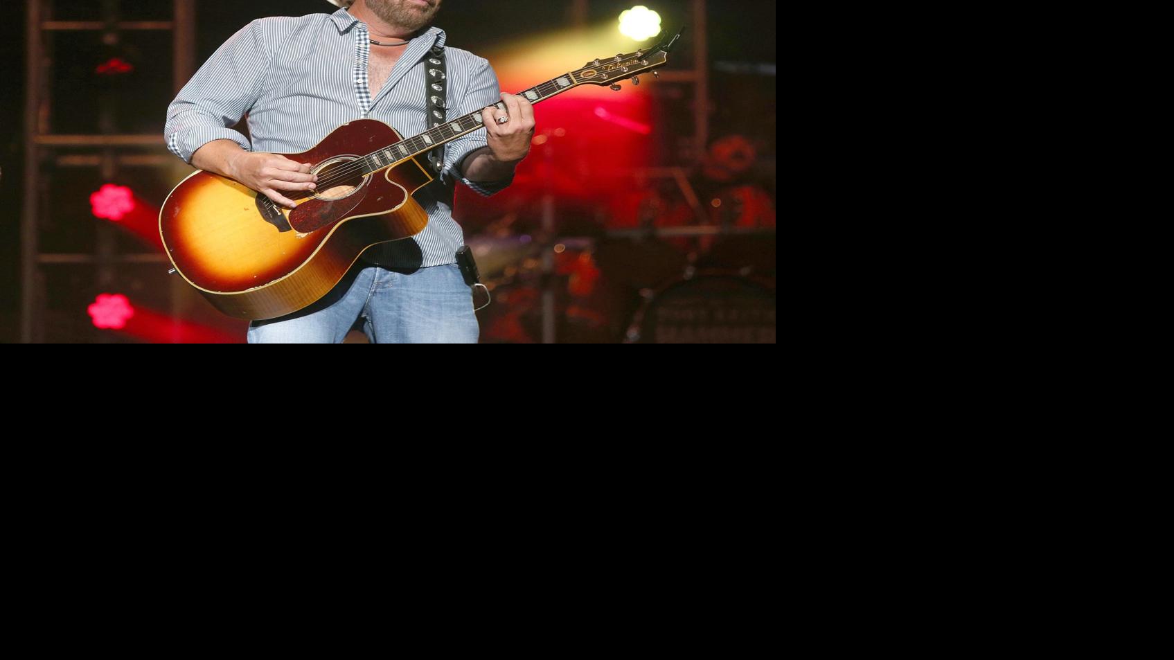 Country Star Toby Keith Puts On A Signature Show At Darien Lake