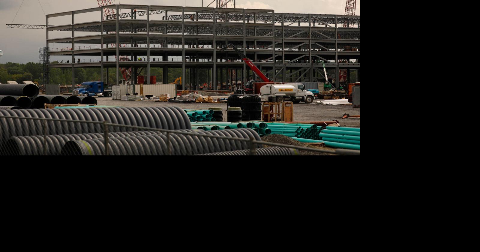 As Grand Island project stalls, massive Amazon center near Syracuse is