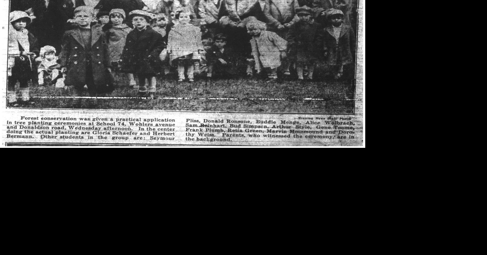 Oct. 17, 1929 East Side school kids poised on brink of worldaltering