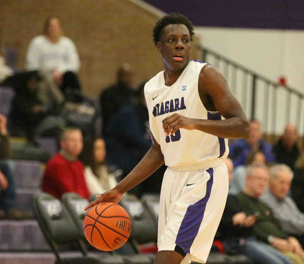 Niagara S Matt Scott Enters Maac Play As One Of The Nation S Top Scorers College Buffalonews Com