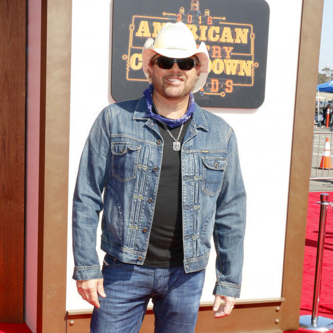 Toby Keith's Health: His Cancer Battle Explained & Updates