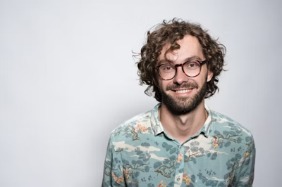 Best AI Headshot Generator Platforms for Professional LinkedIn Profiles