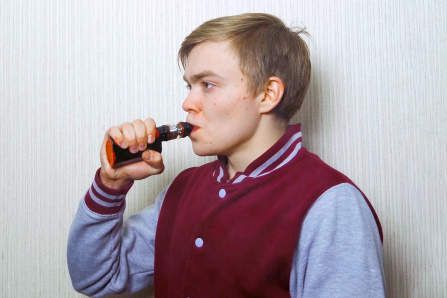 Study: To combat the youth vaping epidemic, AI can help determine cessation strategies that will work best