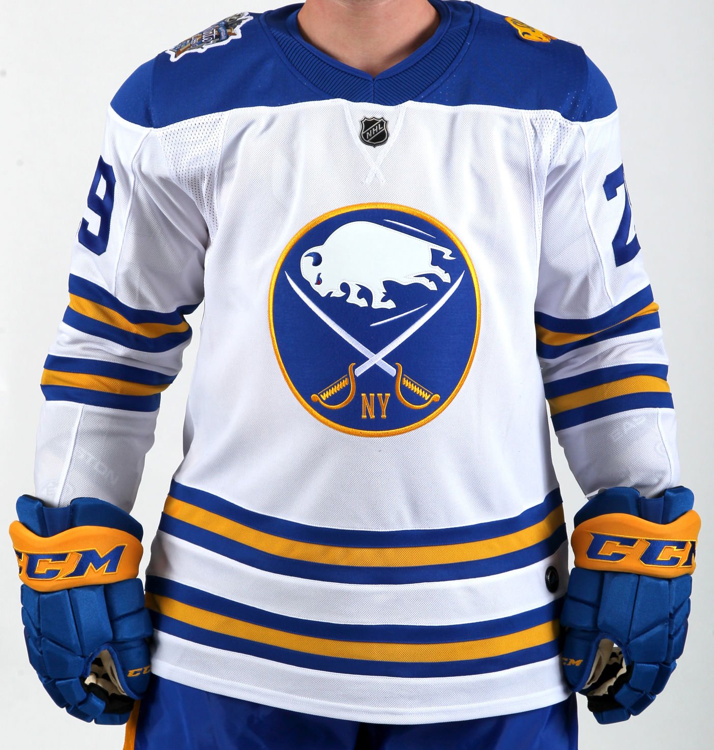 sabres winter classic jersey