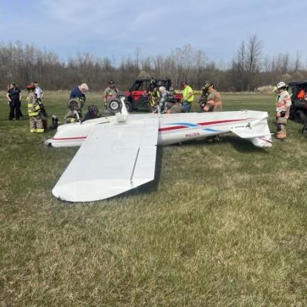 Small plane flips during takeoff at Clarence airport - Vimarsana News