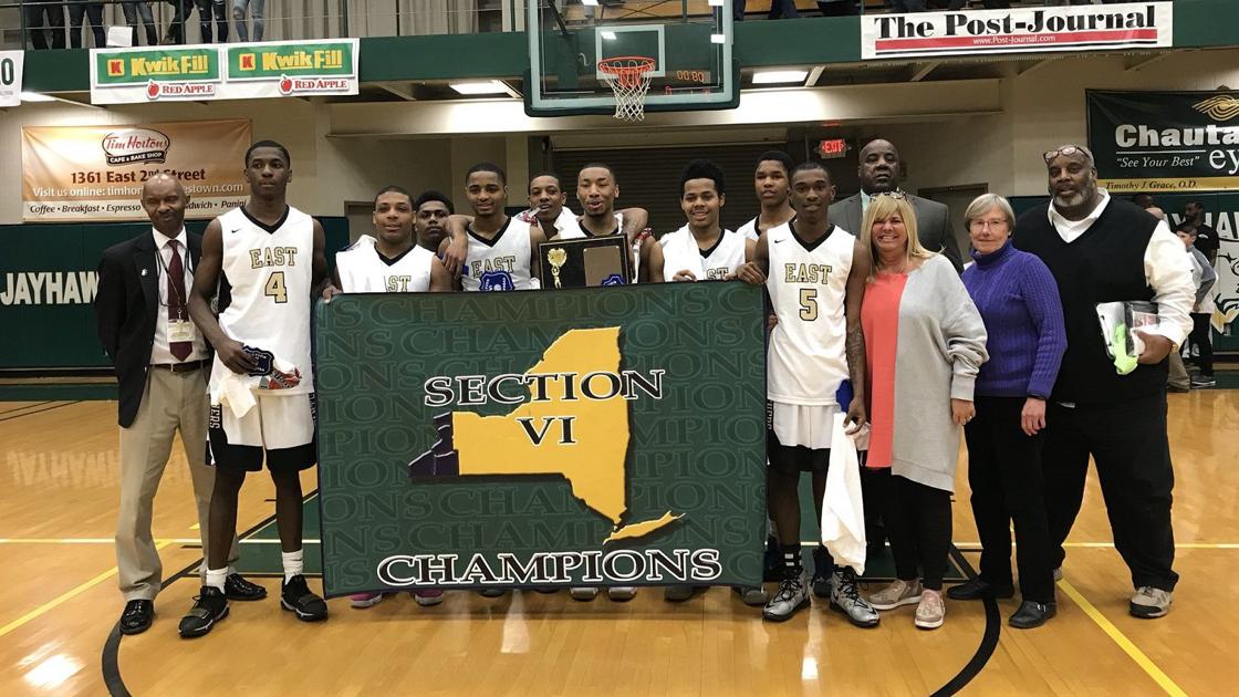 East Knocks Off Franklinville Claims Class D Boys Basketball