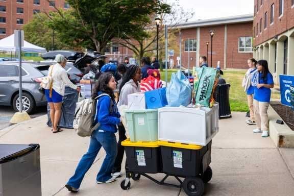 Media Advisory: UB students to begin moving into residence halls on Thursday