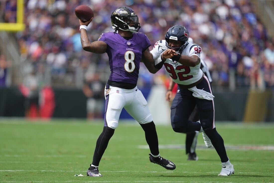 Ravens Handle Texans in Ryans Debut, 25-9