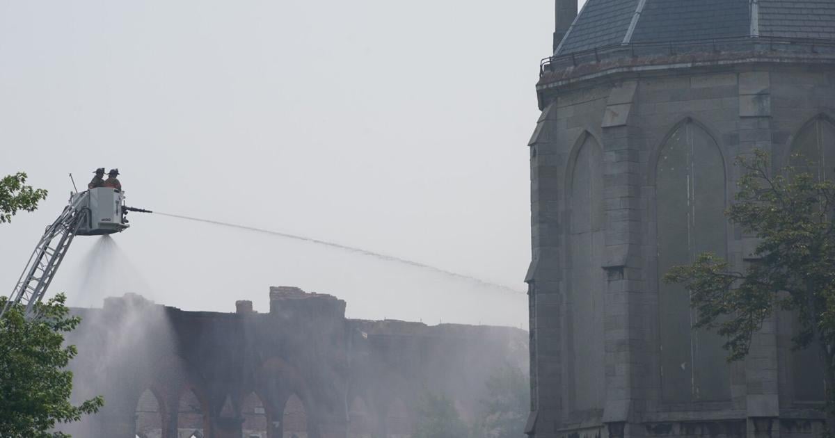 Fire breaks out at St. Ann's Church in Buffalo