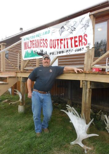Quebec Moose Hunting Outfitters : Unleash the Thrill!