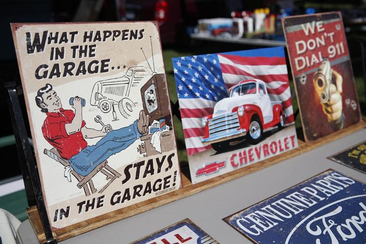 100+ Things Springville Auction