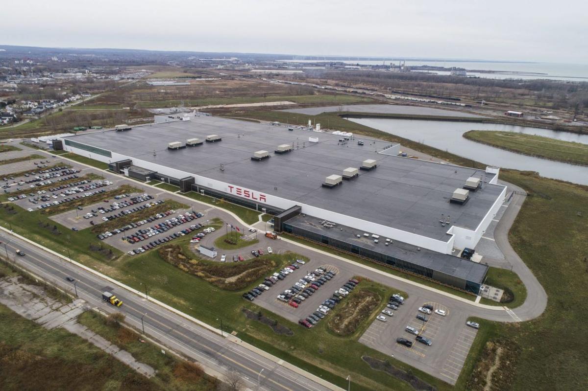 Tesla offers glimpse inside gigafactory | Business | buffalonews.com