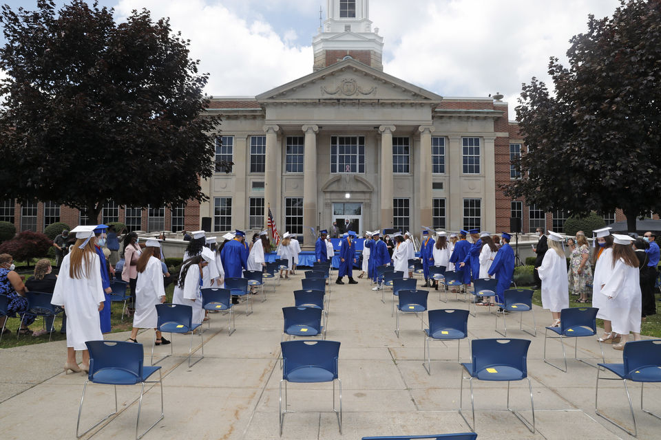 Why some schools are eliminating class rankings