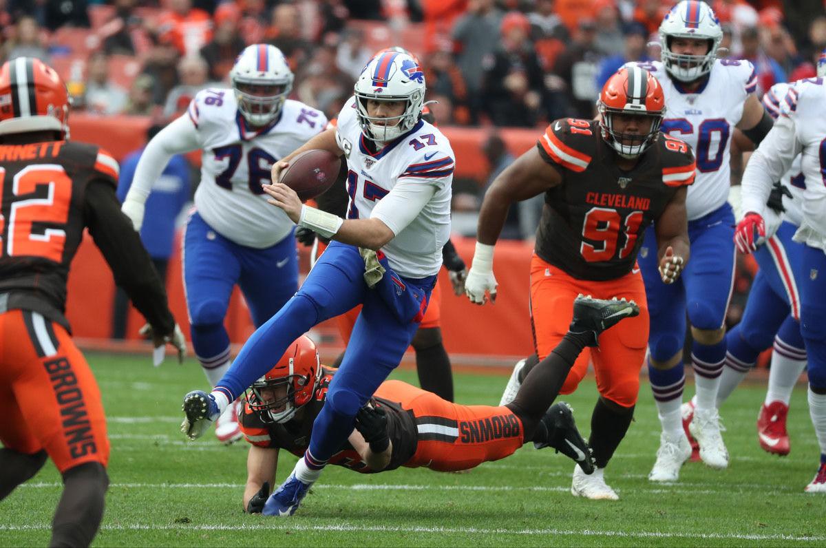 Josh Allen's poor decisions on third and fourth downs in second half hurt  Bills