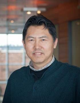 Could salmon and other fatty fish unlock new treatments for severe lung disease?