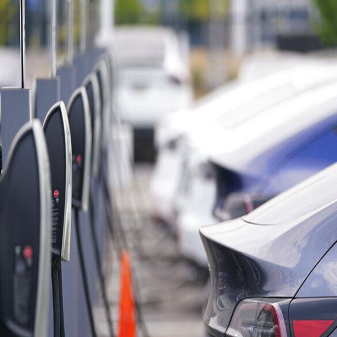 New York Utilities Push For 50 000 Ev Charging Plugs Statewide By 2025 Business Local Buffalonews Com