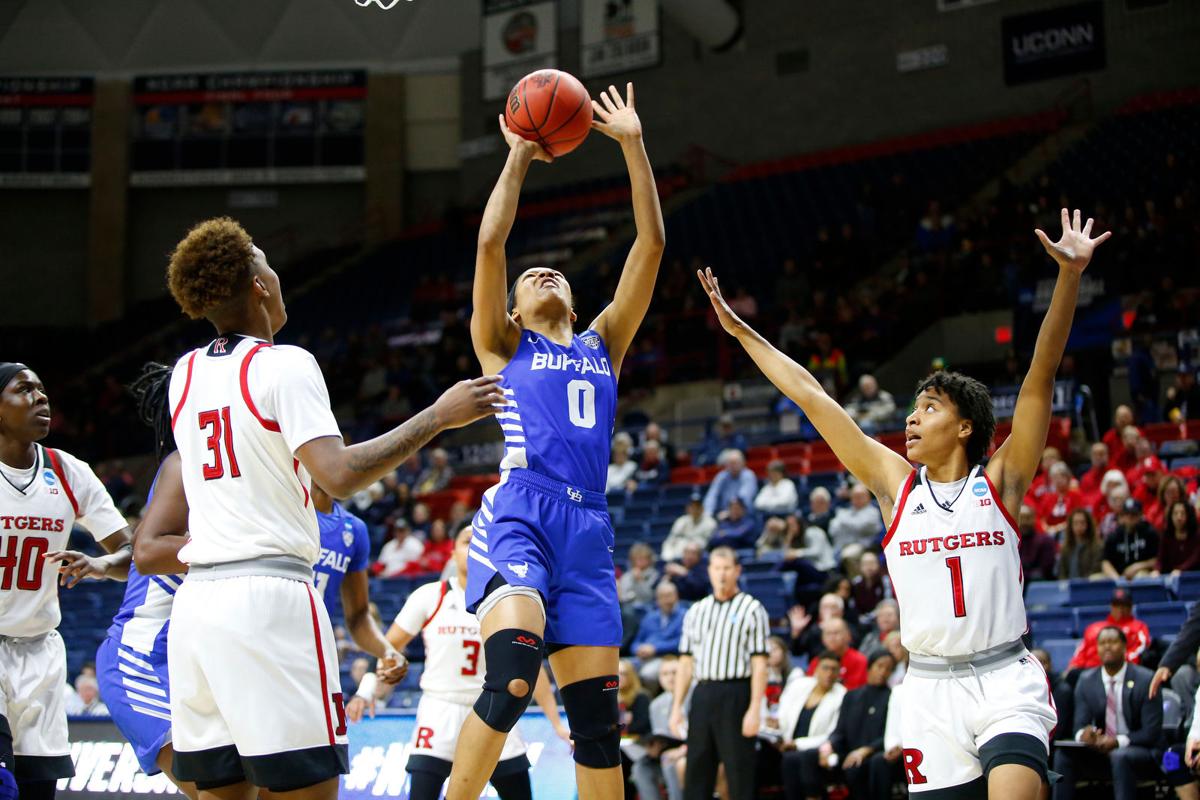 Ub S Summer Hemphill Fearsome Force On Frontcourt Not Taking Postseason For Granted College Buffalonews Com