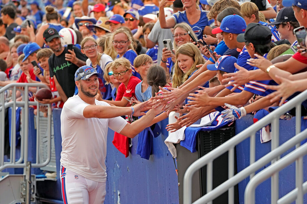 BILLS CAMP: Over 35,000 fans attend 'Return of the Blue and Red