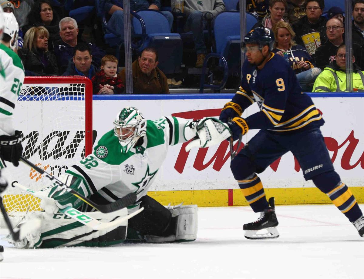 Inside the NHL: Botterill right to shoot for the moon on Evander Kane