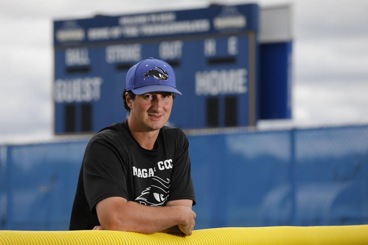 NIAGARA NCCC BASEBALL Clingersmith