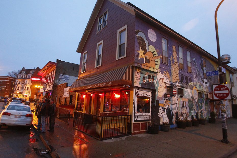 '90 Minutes'plus in Allentown Afternoon, evening in old, weird