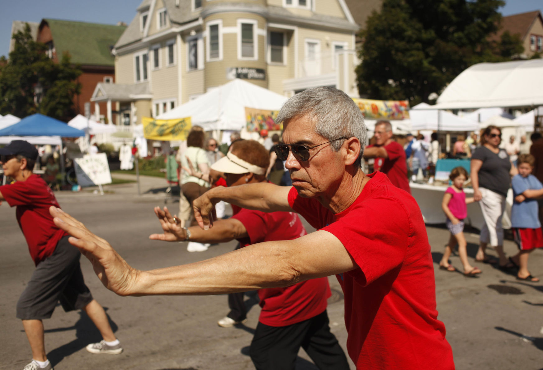 Elmwood Festival of the Arts begins